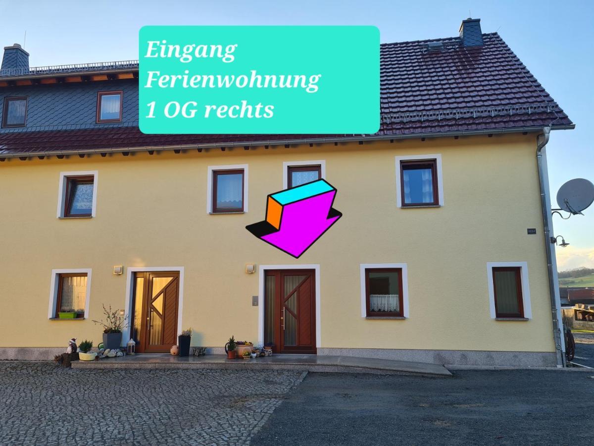נוישטט אן זאקסן Ferienwohnung Weber מראה חיצוני תמונה